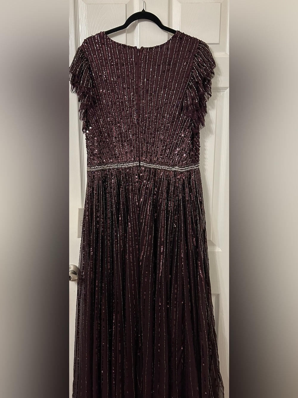Mac Duggal Plum Beaded Sequin Flutter Sleeve Gown - Picture 4 of 16